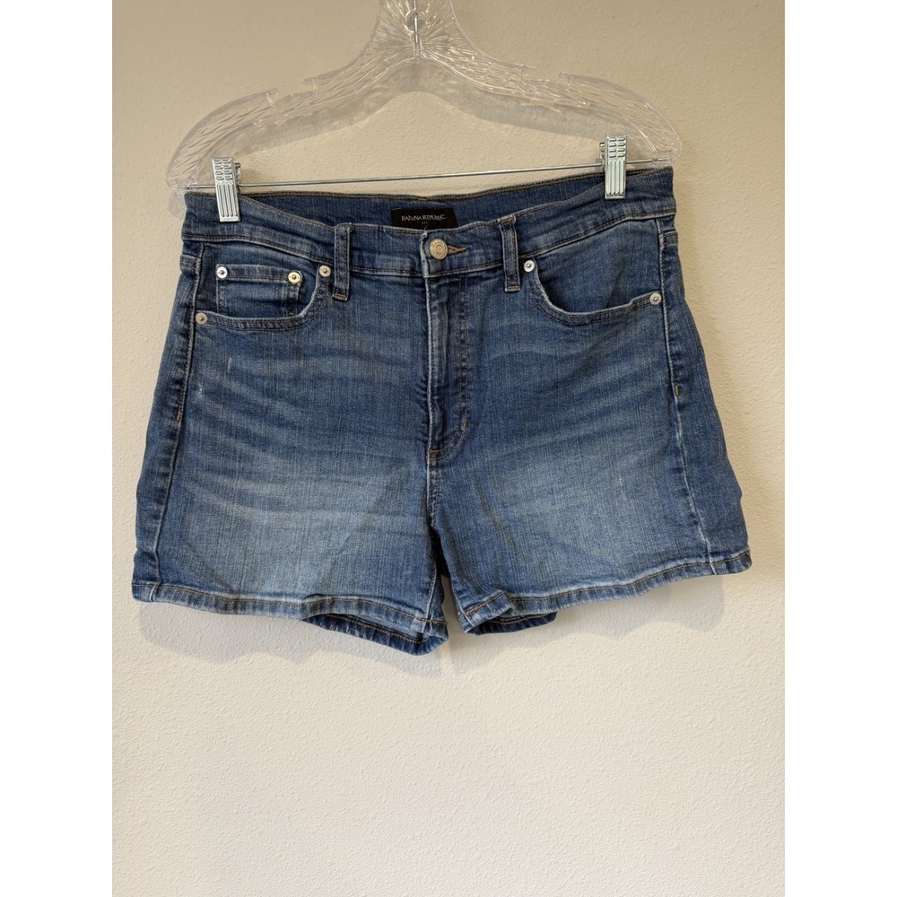 Banana Republic Premium‎ Denim Jean Shorts Size 31/12 Women's Denim Shorts